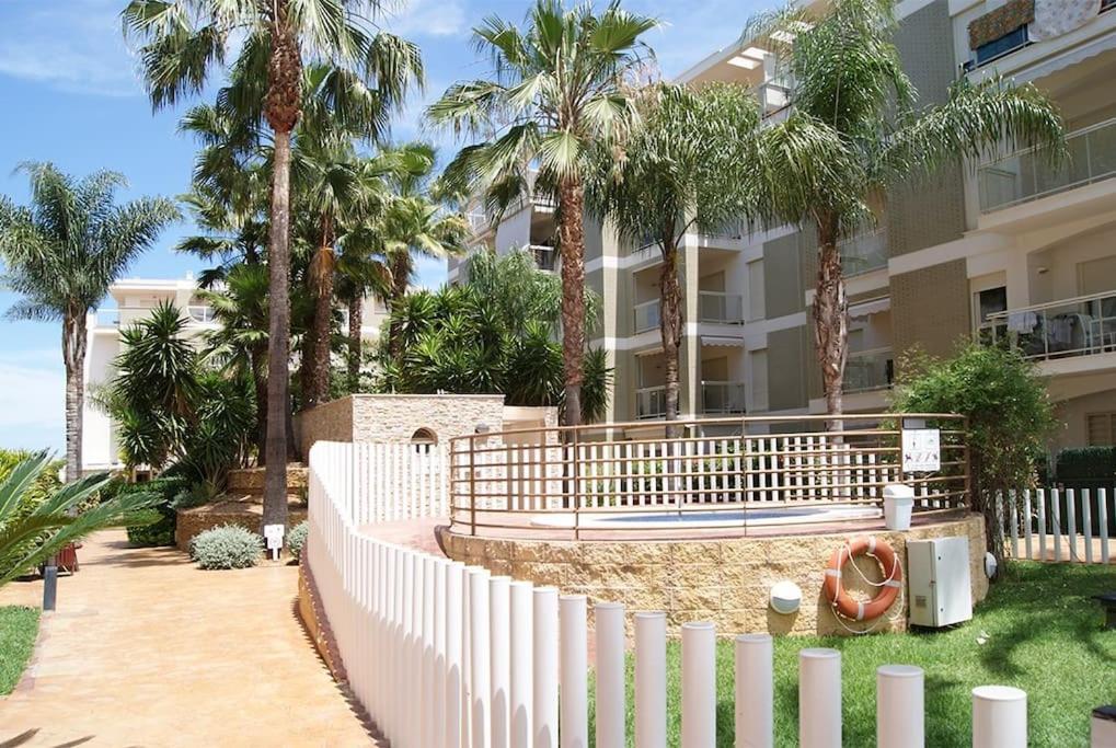 Piso Bajo 3 Habitaciones 2 Banos Y Gran Terraza Denia Exterior foto